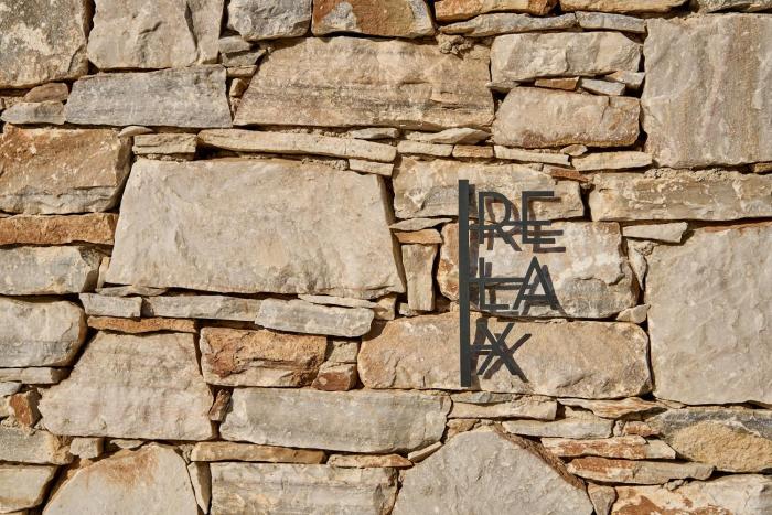 voya sifnos mindful stay