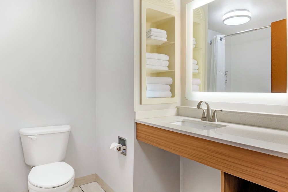 holiday inn express hotel and suites hillview by ihg