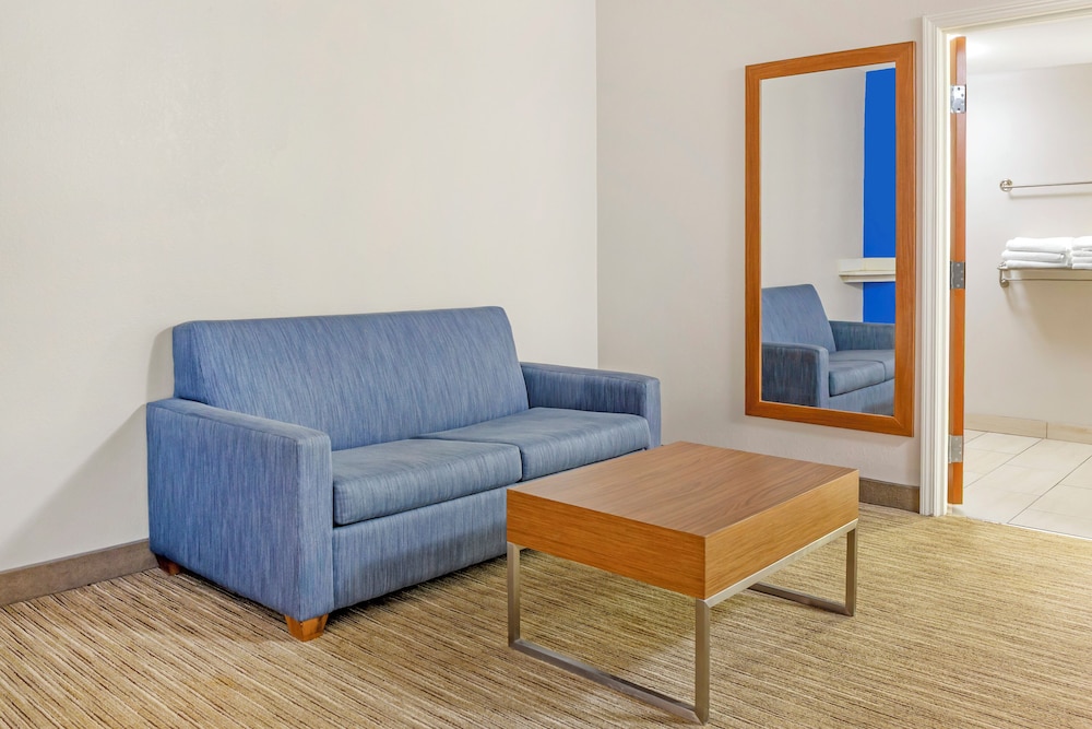 holiday inn express hotel and suites hillview by ihg