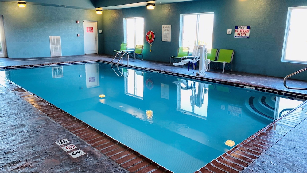 holiday inn express hotel and suites hillview by ihg