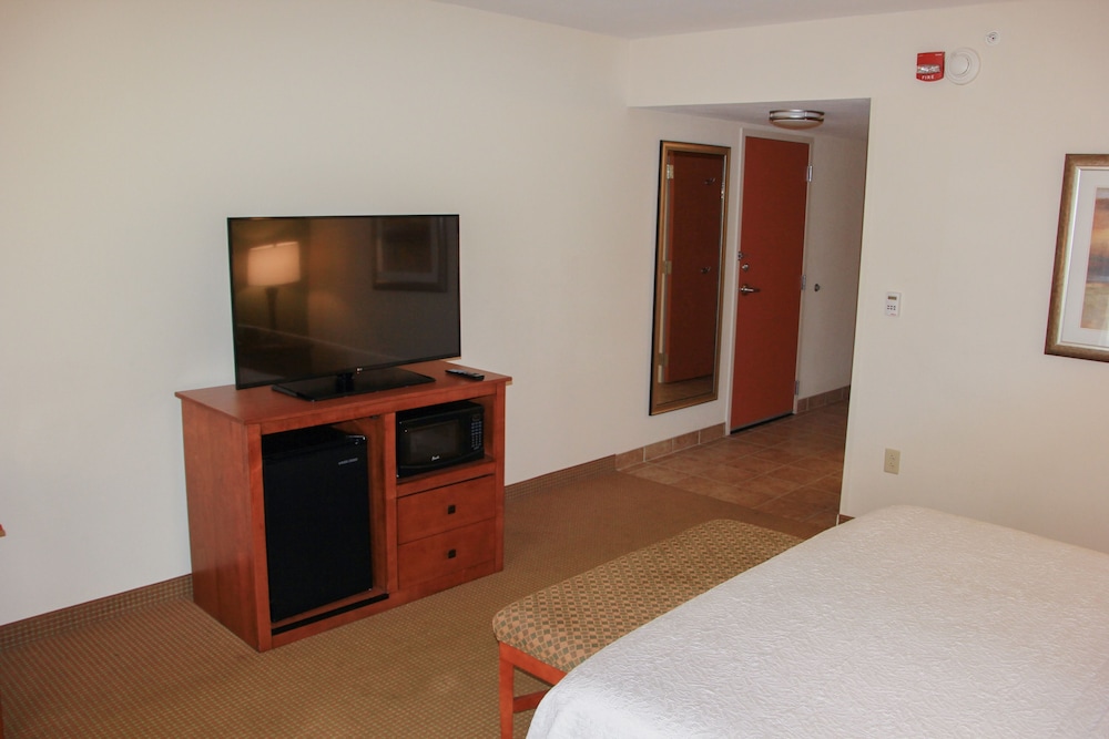 hampton inn and suites radcliff fort knox
