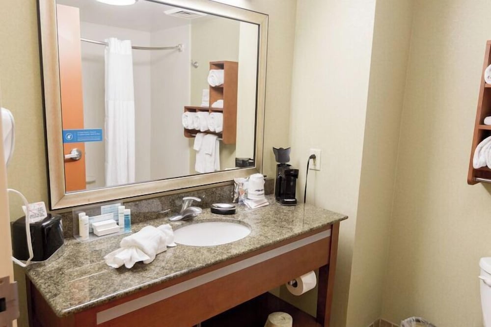 hampton inn and suites radcliff fort knox