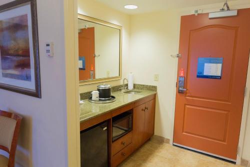 hampton inn and suites radcliff fort knox