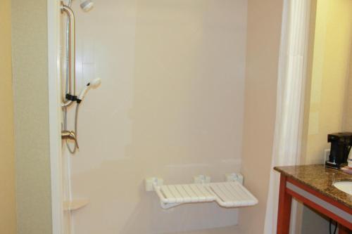 hampton inn and suites radcliff fort knox