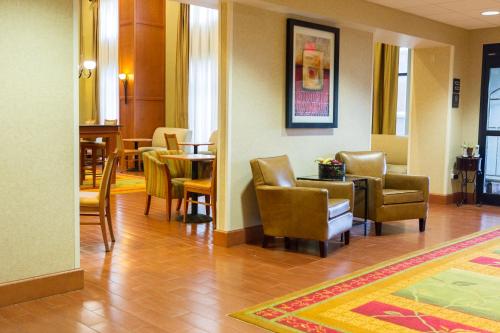 hampton inn and suites radcliff fort knox