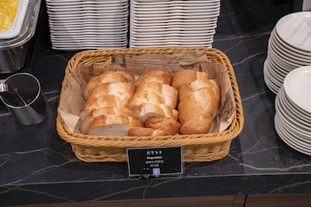 travelodge honmachi osaka