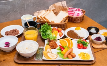 travelodge honmachi osaka