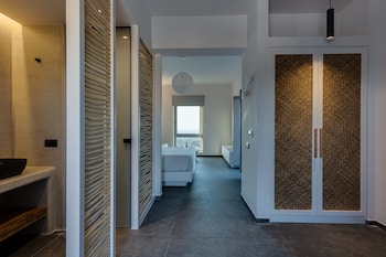 elements cozy suites