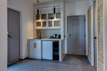 elements cozy suites