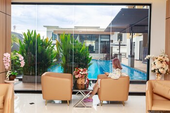 siri hotel lumphun