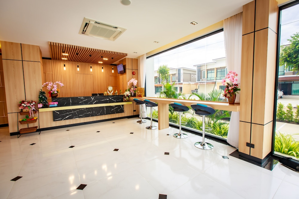 siri hotel lumphun