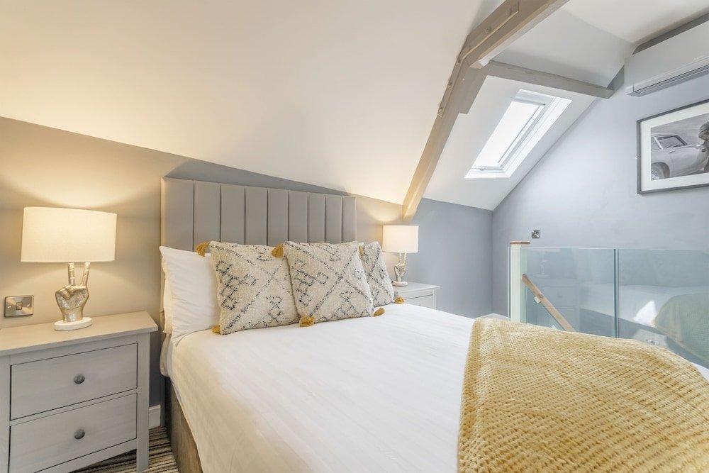 the old school room the lace market