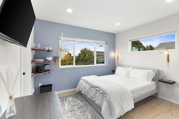 ballards sweet suites