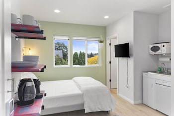 ballards sweet suites