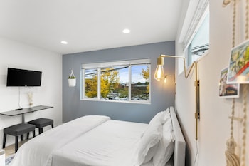 ballards sweet suites