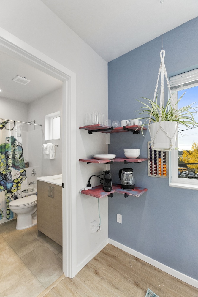 ballards sweet suites