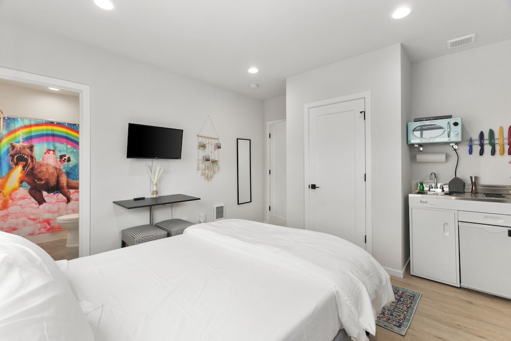 ballards sweet suites