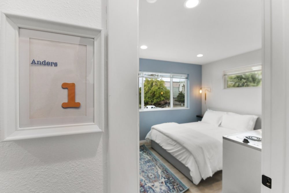 ballards sweet suites