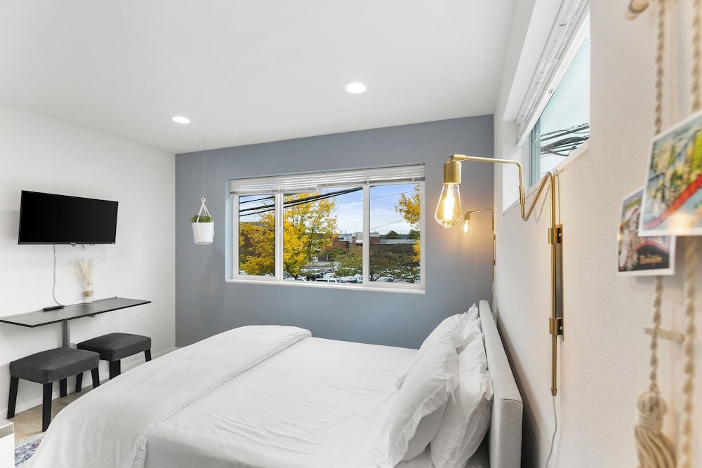 ballards sweet suites