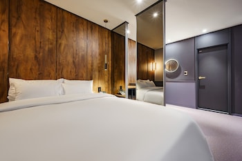 brown dot hotel geomdan