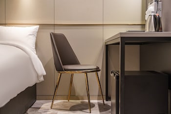 brown dot hotel geomdan