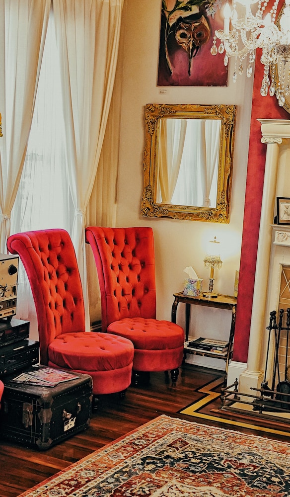 isetta inn boutique hostel