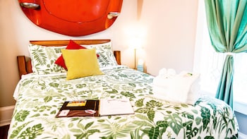 isetta inn boutique hostel