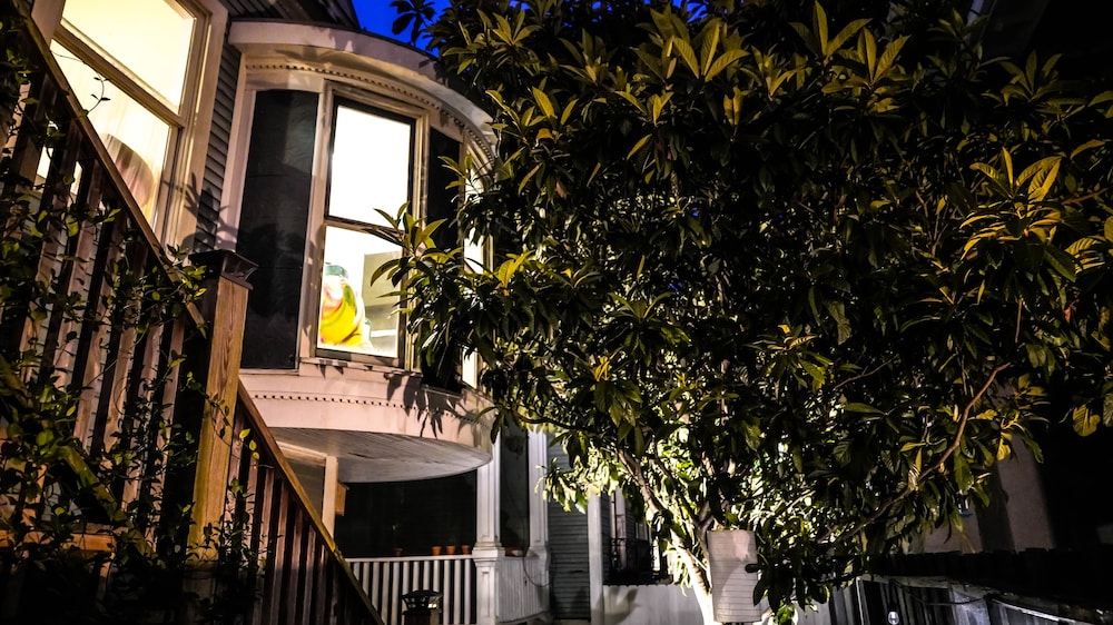 isetta inn boutique hostel