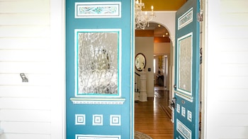 isetta inn boutique hostel