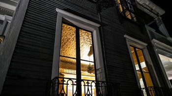 Isetta Inn (Boutique Hostel),,2 star