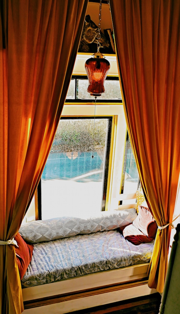 isetta inn boutique hostel