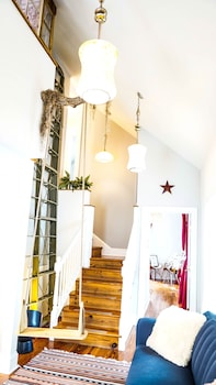 isetta inn boutique hostel