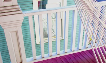 isetta inn boutique hostel