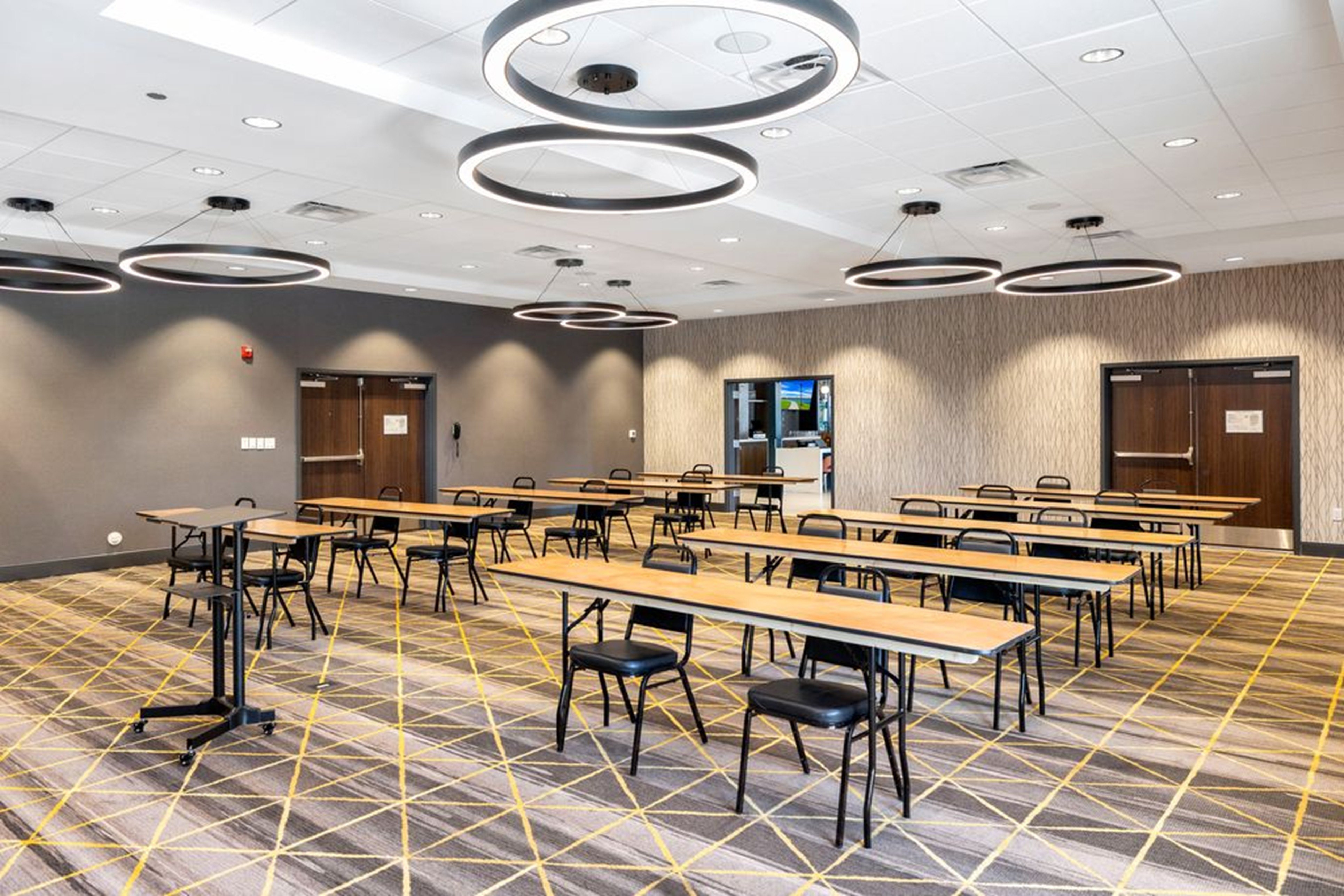 holiday inn chicago tinley park an ihg hotel