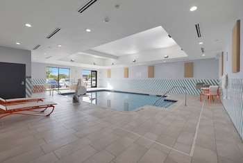 Holiday Inn Chicago Tinley Park, An Ihg Hotel,,3.5 star