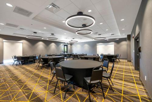 holiday inn chicago tinley park an ihg hotel