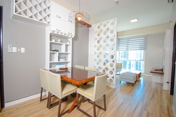 c suites at mactan newtown