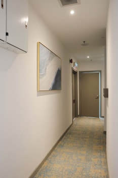 homesuite hotel at sutera avenue