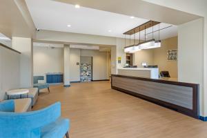 mainstay suites north central york
