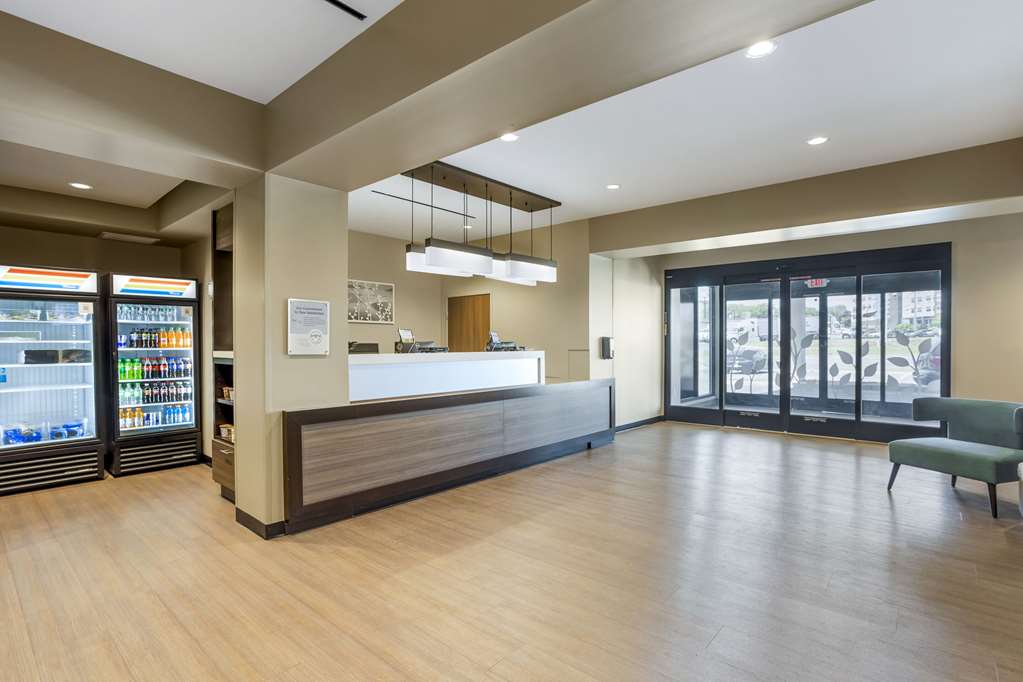 mainstay suites north central york