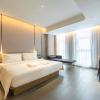 atour hotel zhengzhou airport