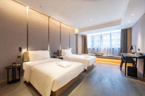 atour hotel zhengzhou airport