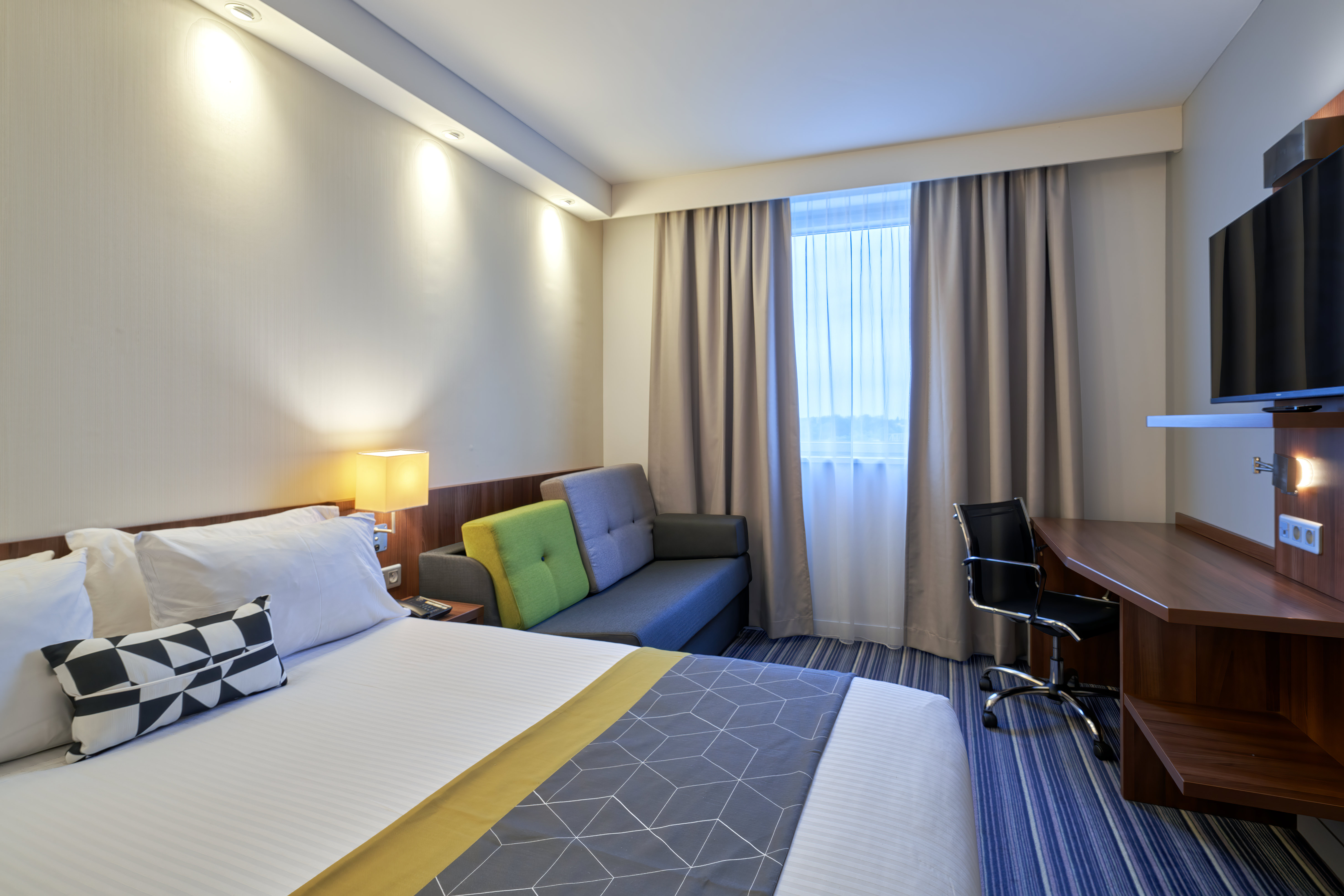 holiday inn express strasbourg centre by ihg