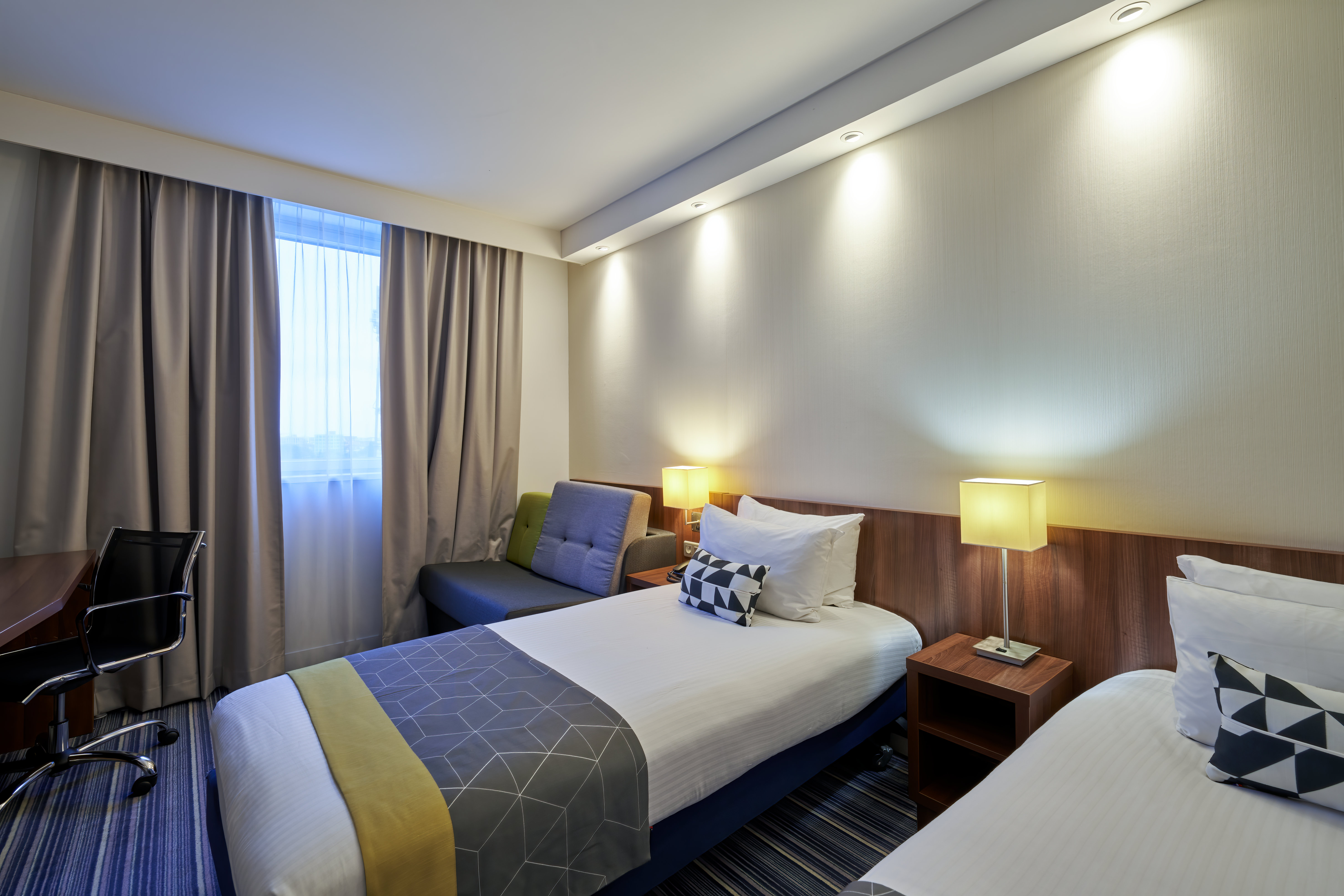 holiday inn express strasbourg centre by ihg