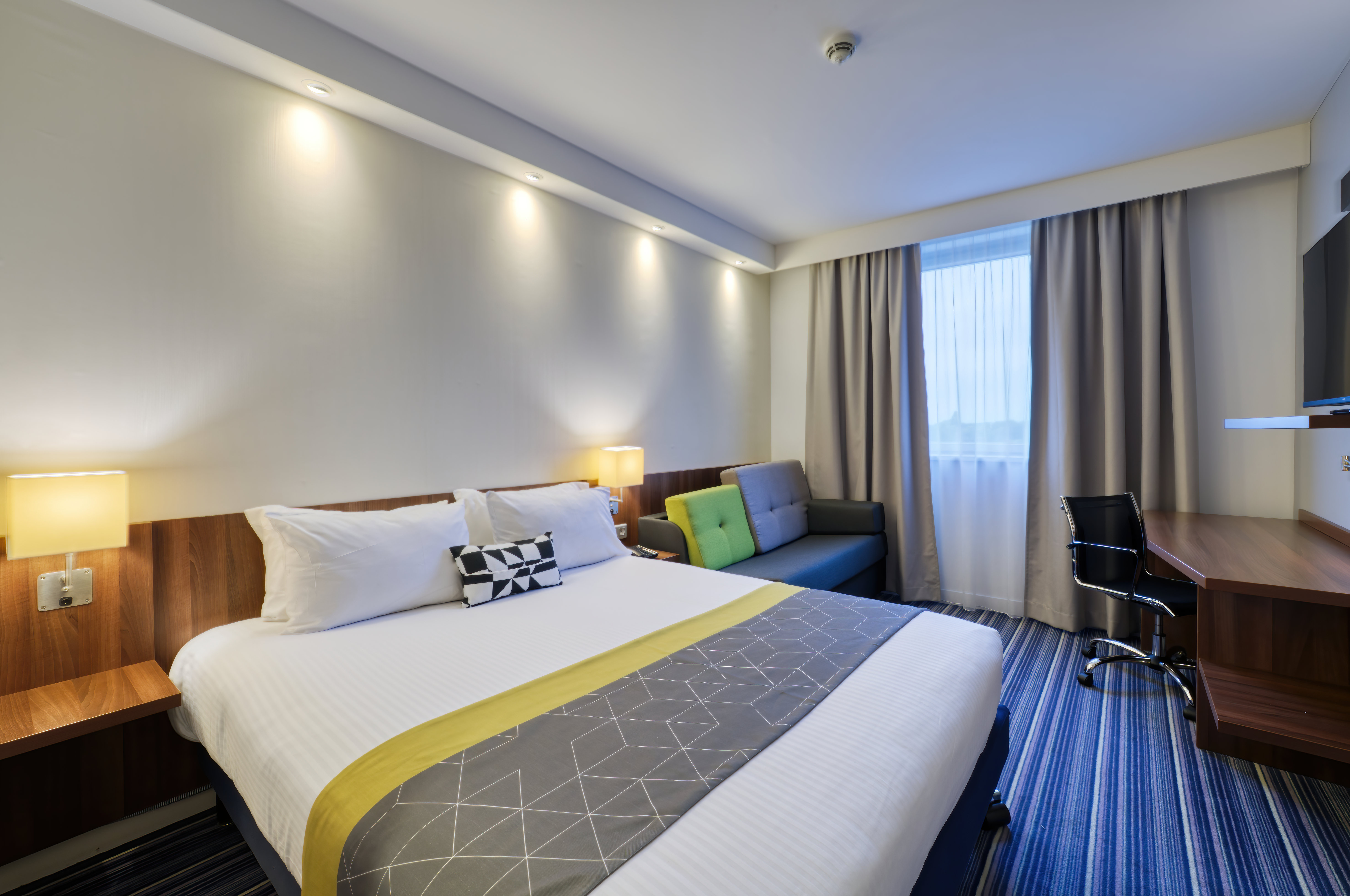 holiday inn express strasbourg centre by ihg