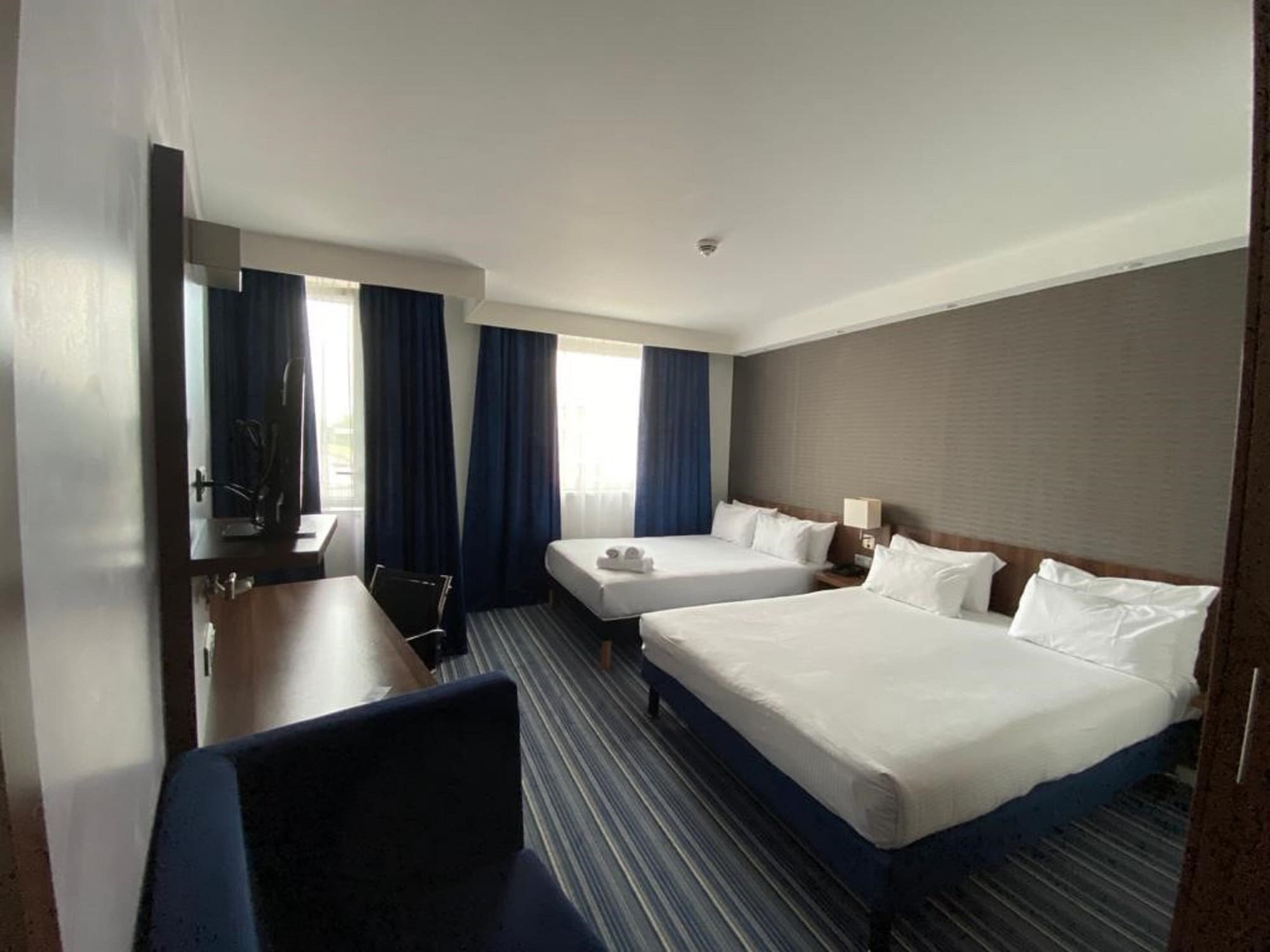 holiday inn express strasbourg centre by ihg