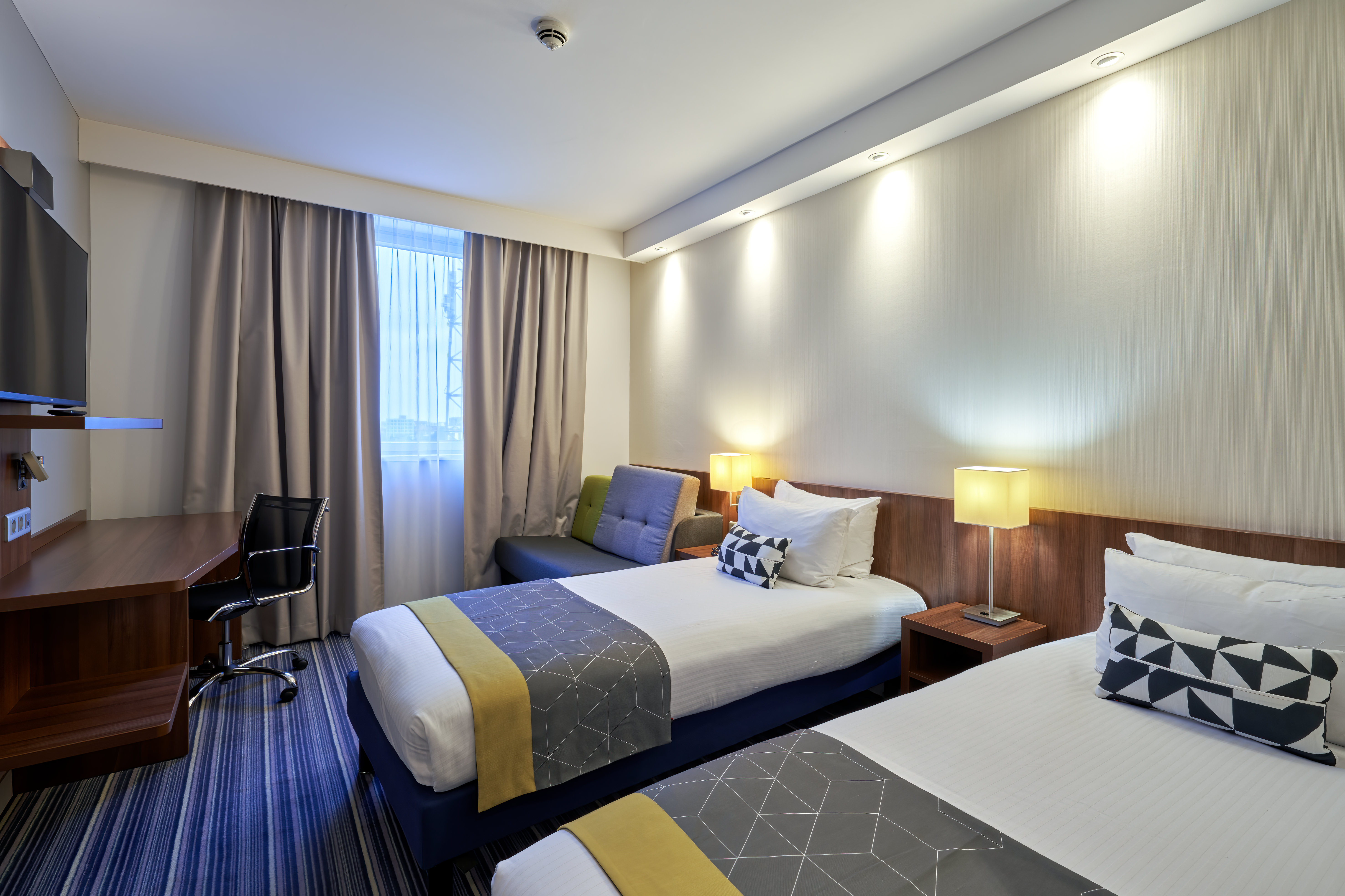 holiday inn express strasbourg centre by ihg