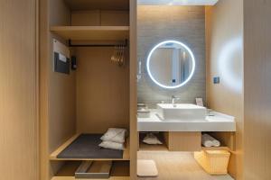 atour hotel shanghai pujiang