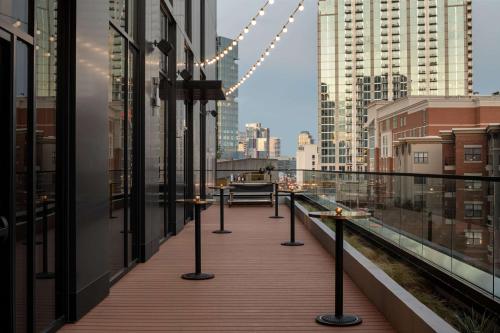 hotel fraye nashville curio collection by hilton