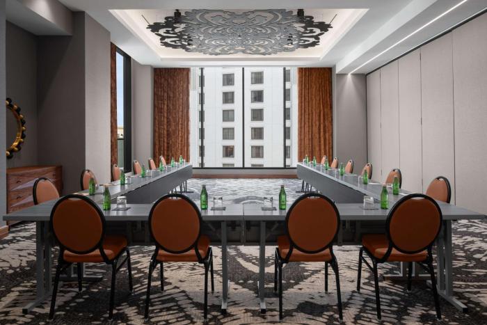 hotel fraye nashville curio collection by hilton